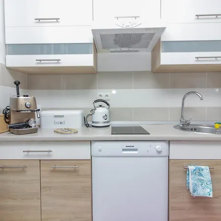 Apartment New! Aenona 200m From The Beach, *