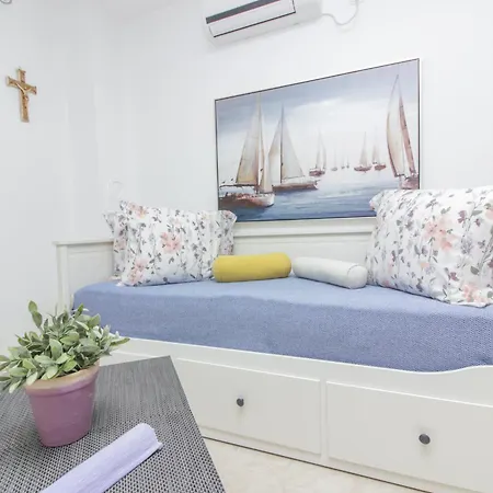 New! Aenona 200m From The Beach, *