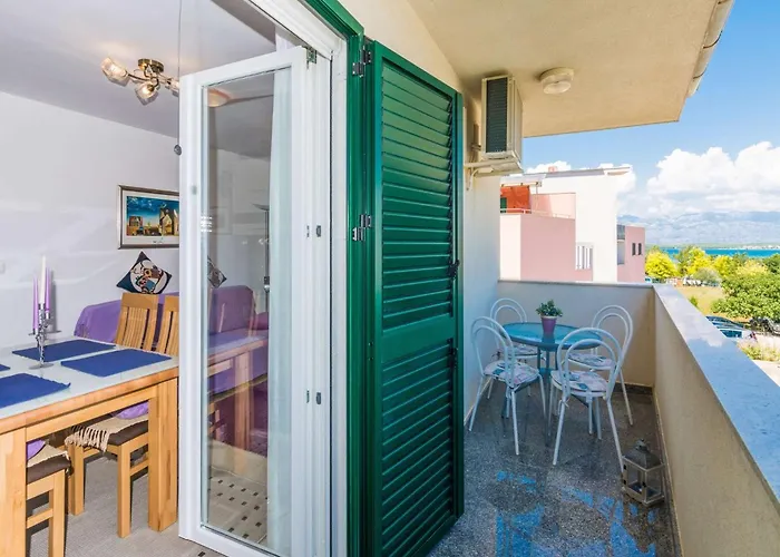 Apartment New! Aenona 200m From The Beach,