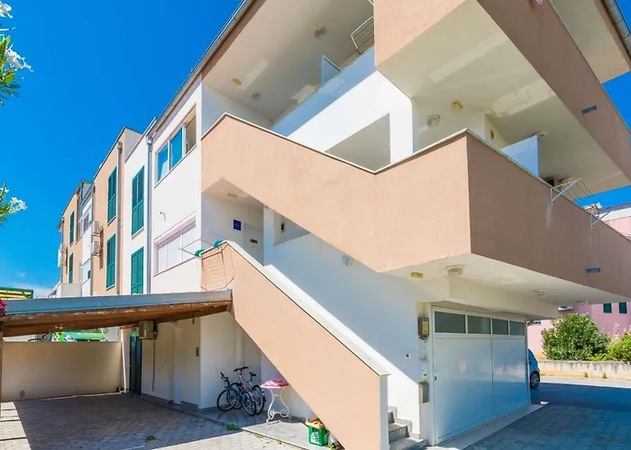 Apartment New! Aenona 200m From The Beach, *