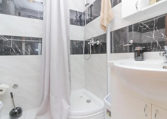 New! Aenona 200m From The Beach,