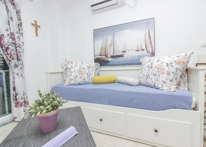 New! Aenona 200m From The Beach, *