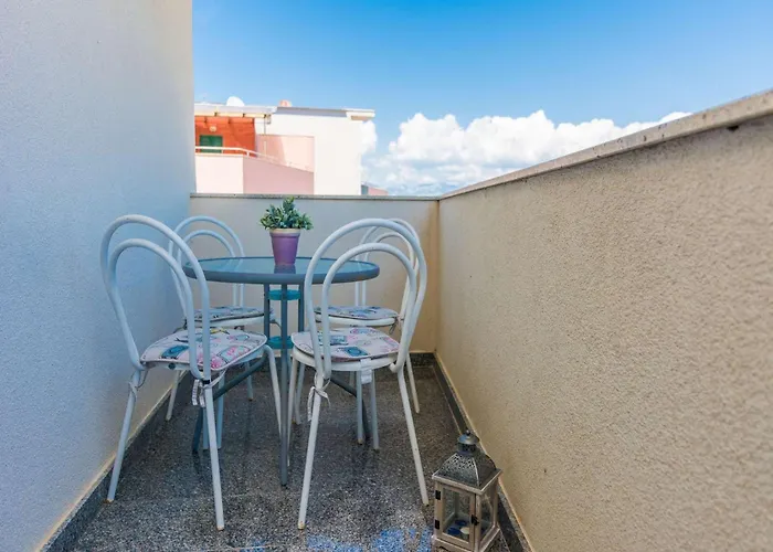 New! Aenona 200m From The Beach, Apartman Nin